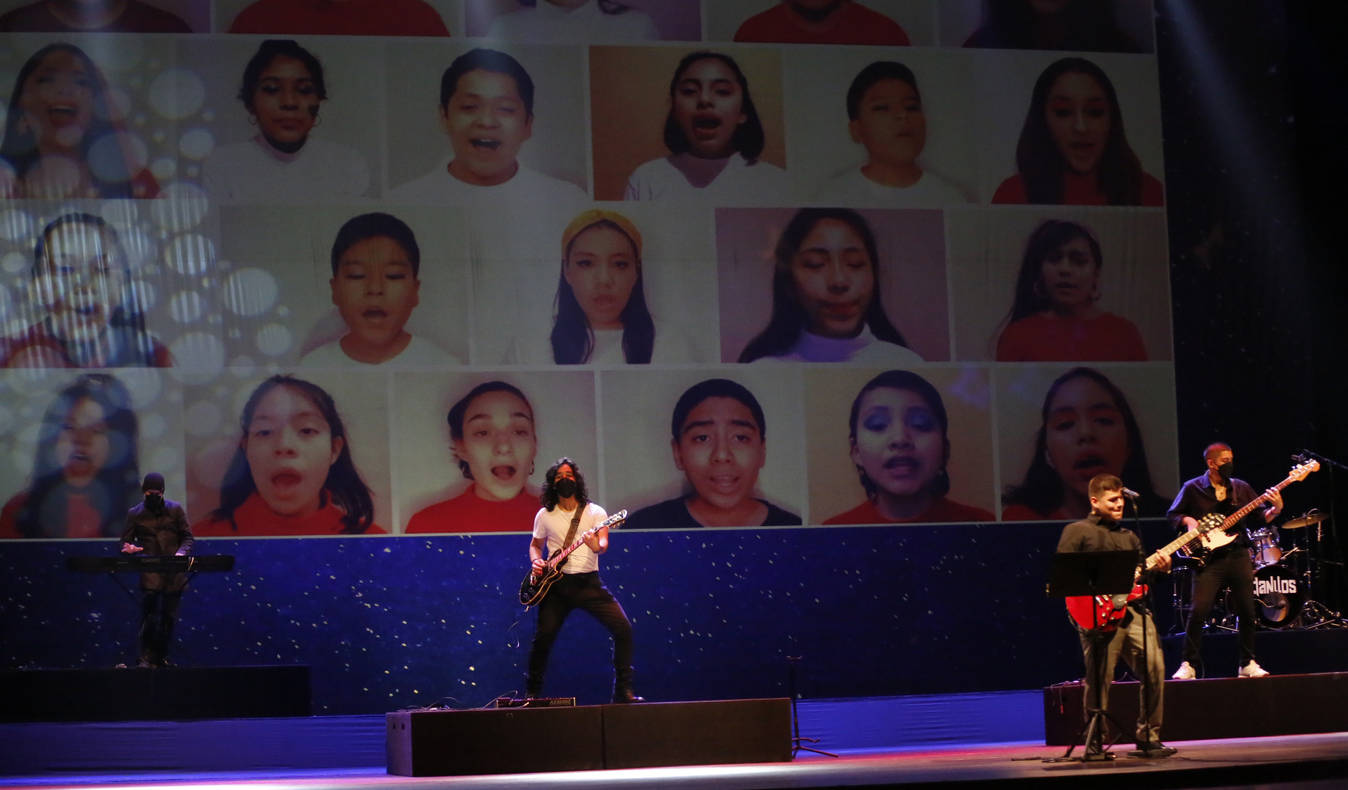 Voces del Bicentenario