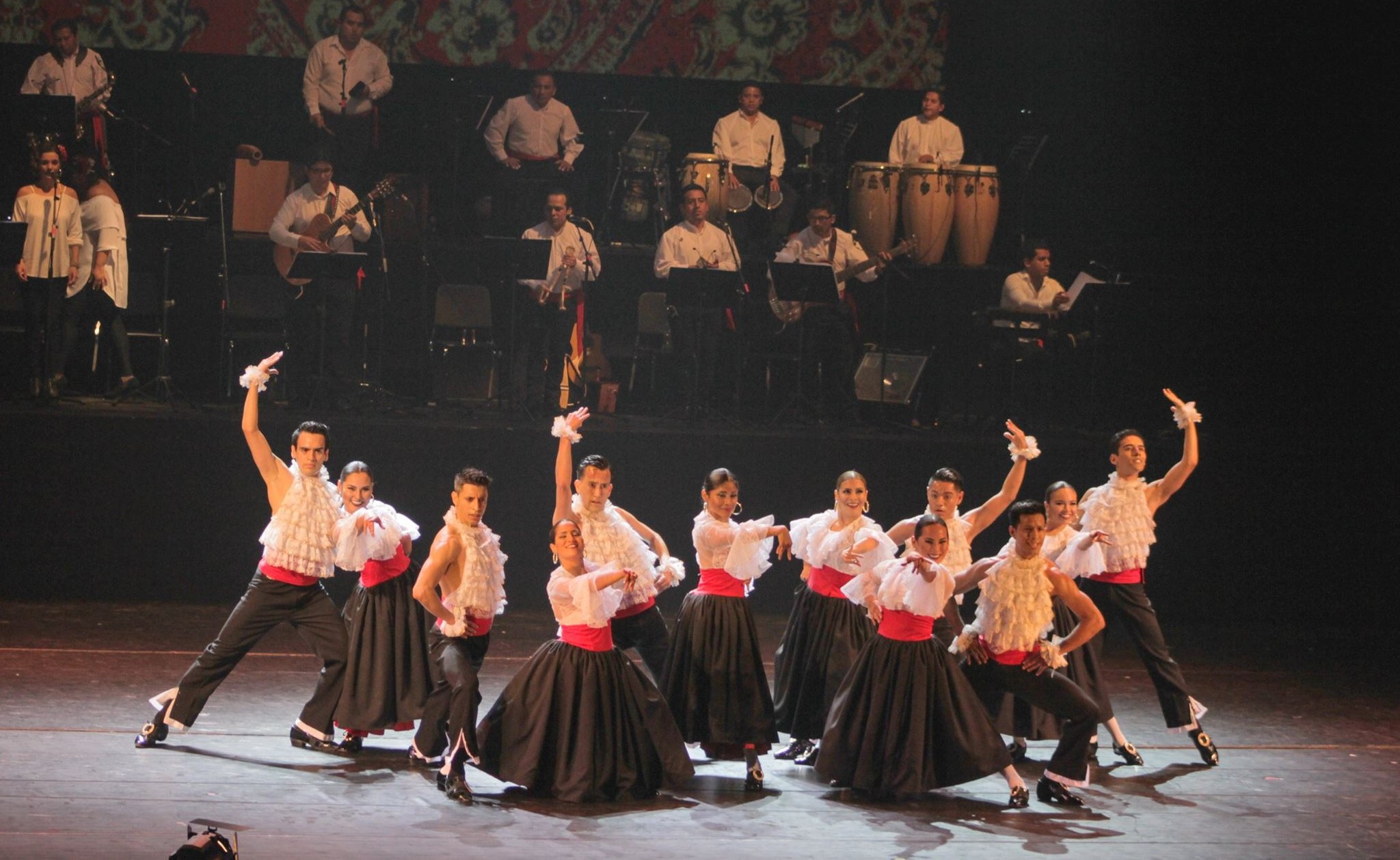 Ballet Folclorico Nacional del Perú